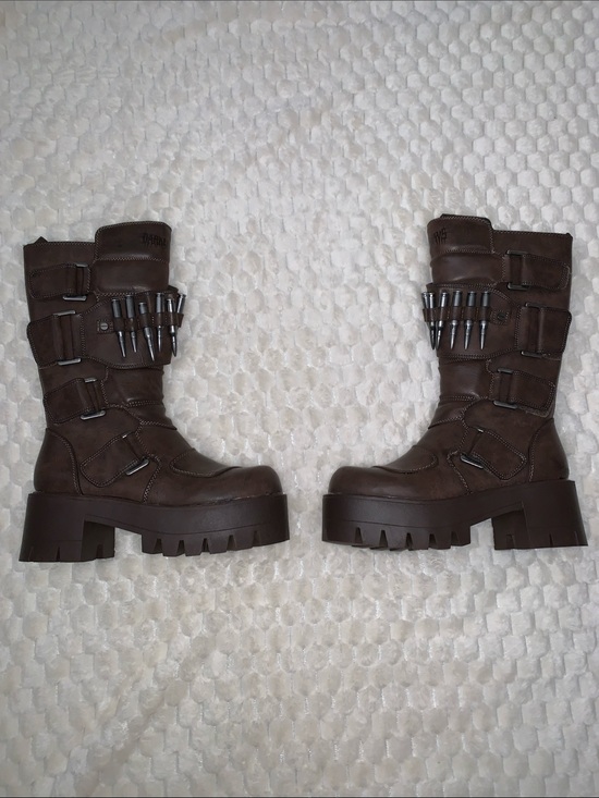 Dolls Kill Shoes - Dolls Kill Darker Wavs Brown Warp Bullet Combat Boots, Size 8, NWOB